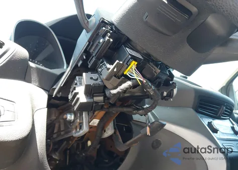 2017 Ford Escape Se из США, поврежденный, VIN 1FMCU9GD0HUD05657